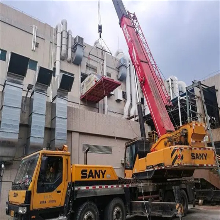 九合垸原种场租赁大型汽车吊，助力工程项目高效进行