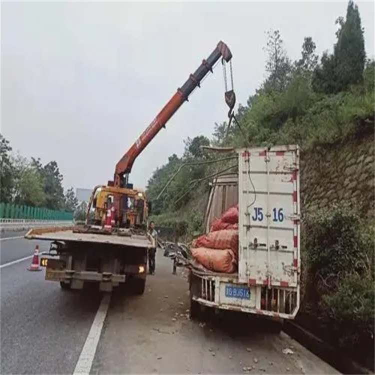 九合垸原种场了解道路救援吊车费用的细节与影响因素